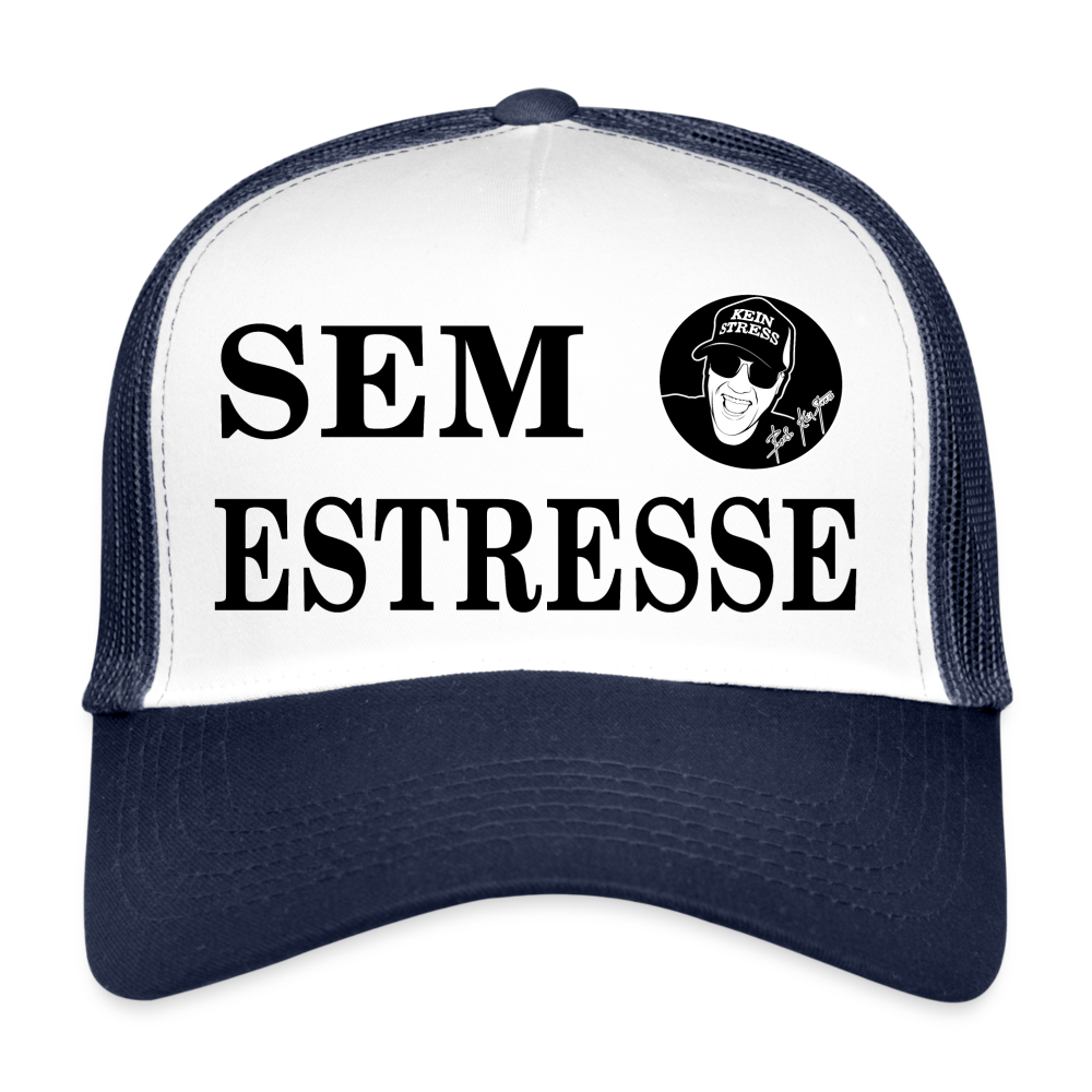 Boscho Kein Stress ® Trucker Cap Text Portugiesisch Sem estresse mit Logo - Weiß/Navy